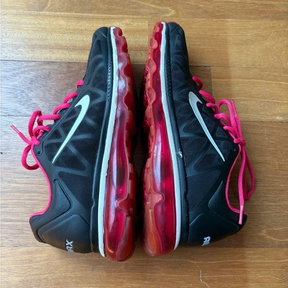 Nike Air Max Running Shoes - Picture 5 of 9